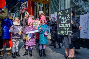 5e3d105e210000d302e1cb8c